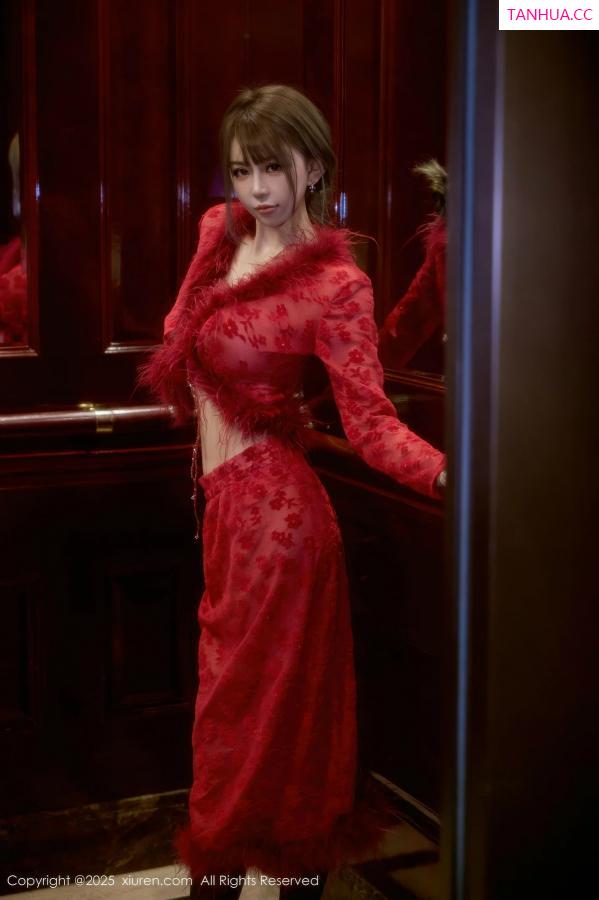   [XiuRen]高清写真图 2025.10.10 No.10848 Zoe柚柚 复古服饰第9张图片